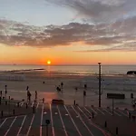 Relaxing Escape In شقة كنوك هايست