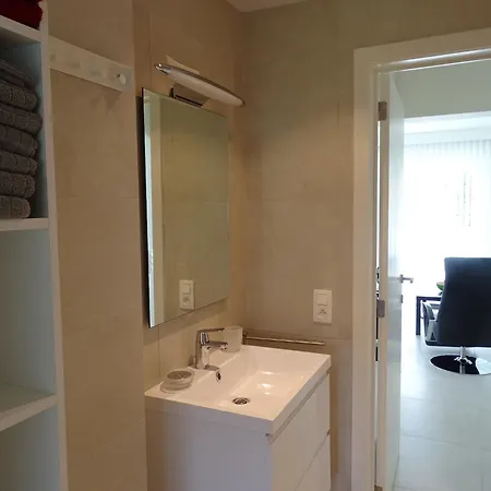 Relaxing Escape In Apartamento Knokke-Heist